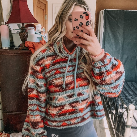 wild fable Tops - WILD FABLE PULLOVER